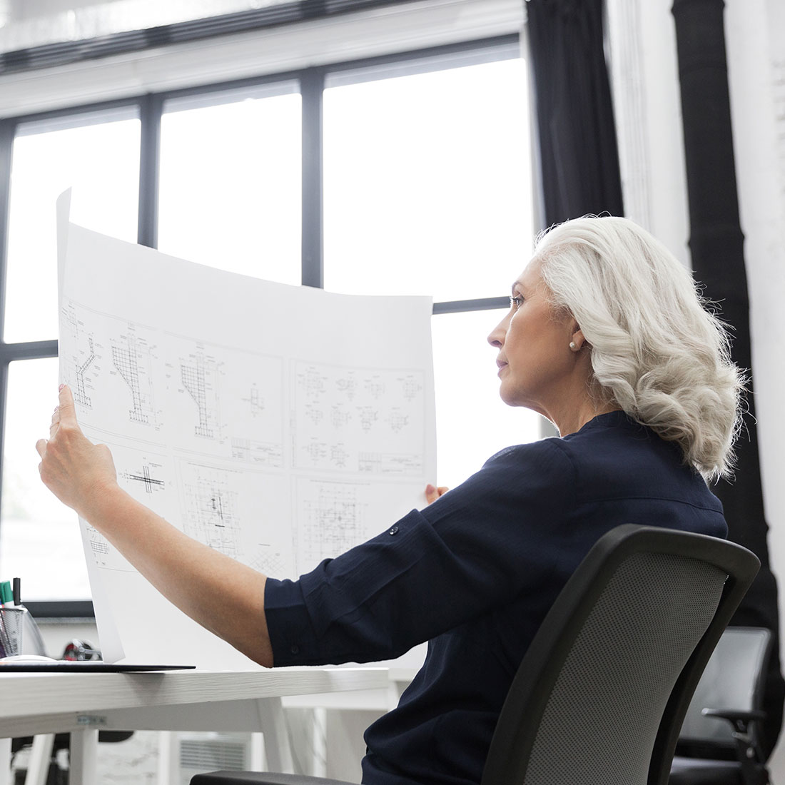 Engineering review and code compliance management for commercial sign permits in Florida